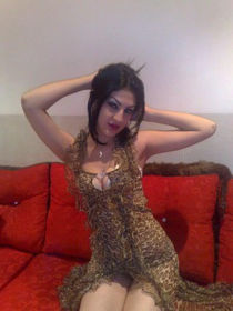 Babe from Caucas Tinslee